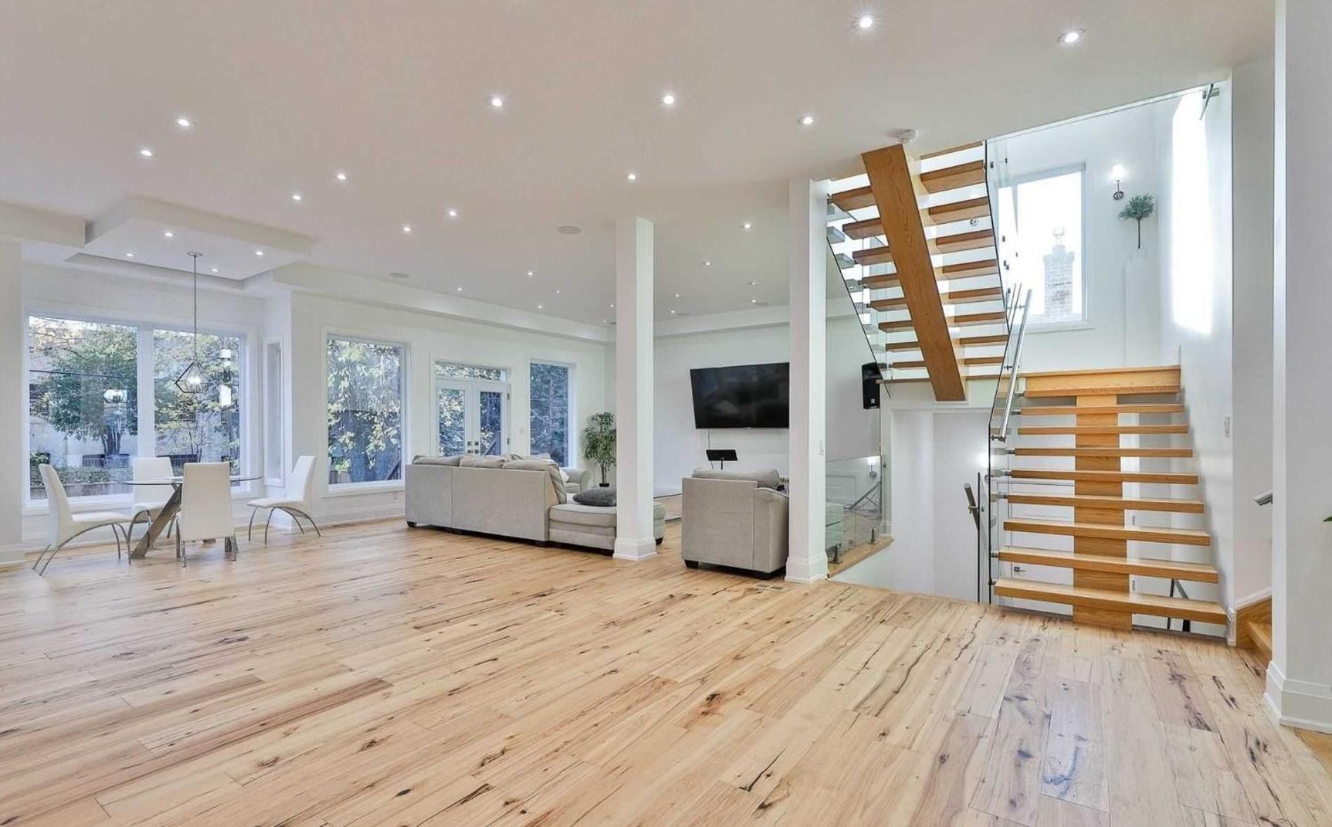 Executive Room In Toronto Next To Yorkdale Shopping Centre Екстериор снимка